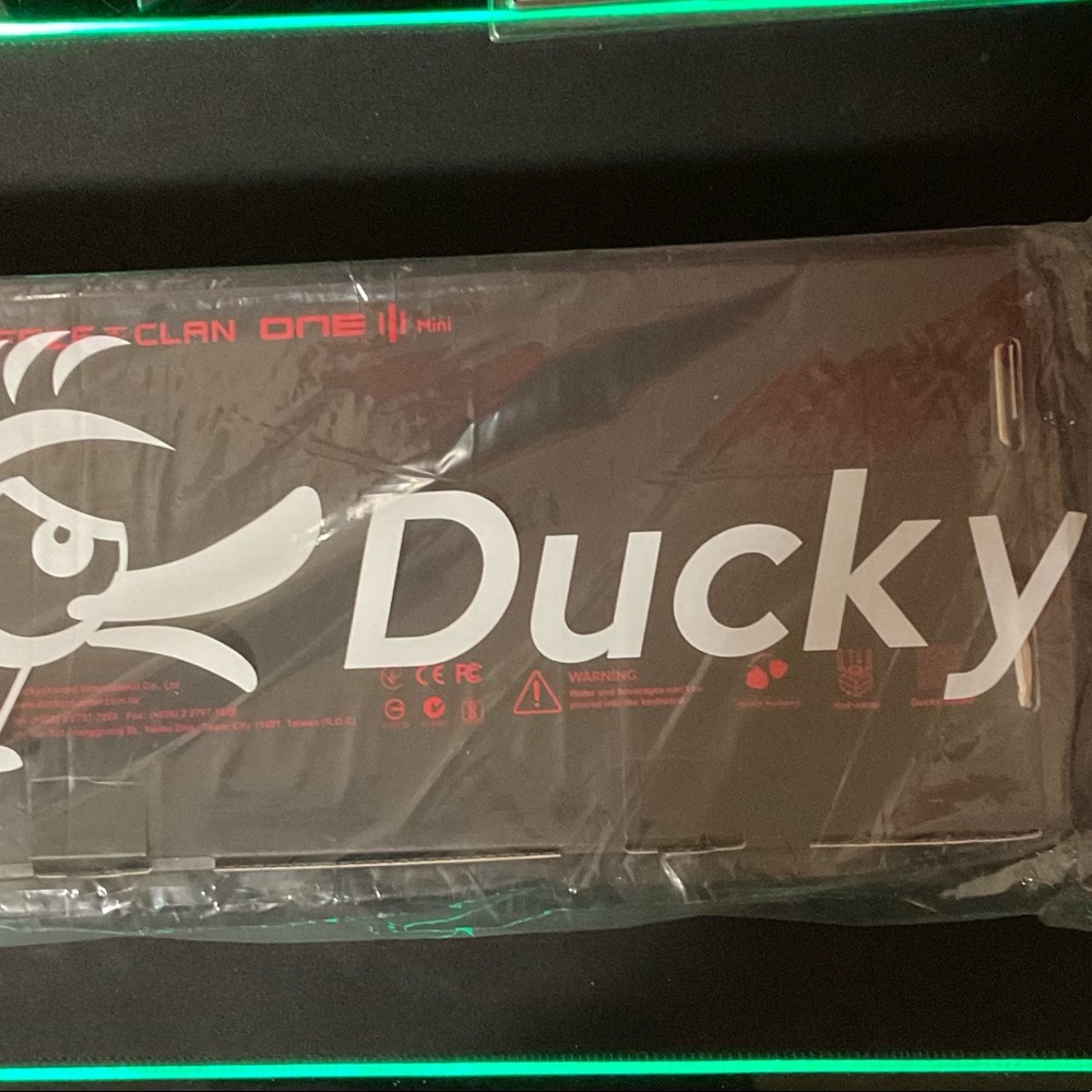 FaZe X Ducky One 3 Mini Keyboard